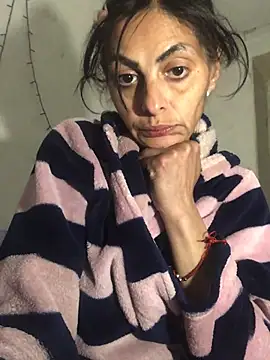 ChantalXOrchid Adlı Modelin Canlı XXX Sohbeti