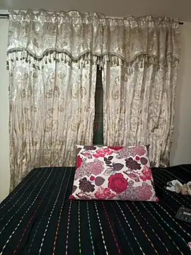 Chatroom XXX en direct de Tayler_Kim