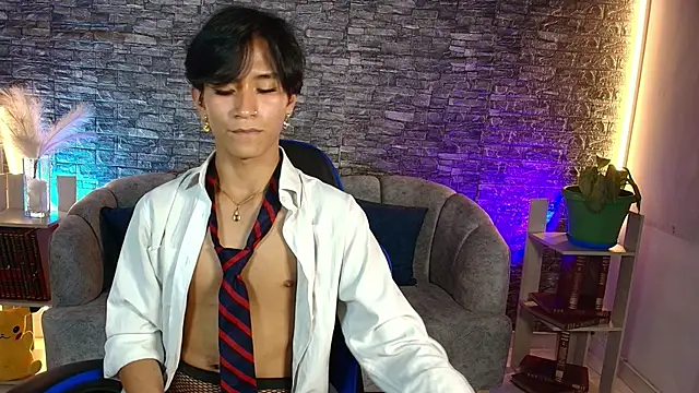 Show modela cococumps na web-kameri