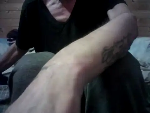 AmnesicEminence Pertunjukan Webcam