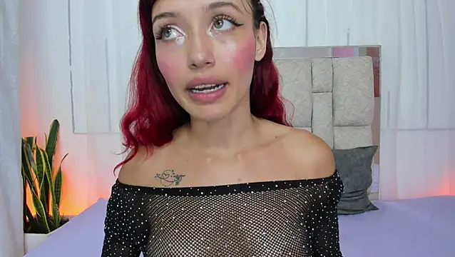 Chat XXX ao vivo de Cherry_Scarlet_