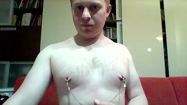 Show modela Matttthees na web-kameri