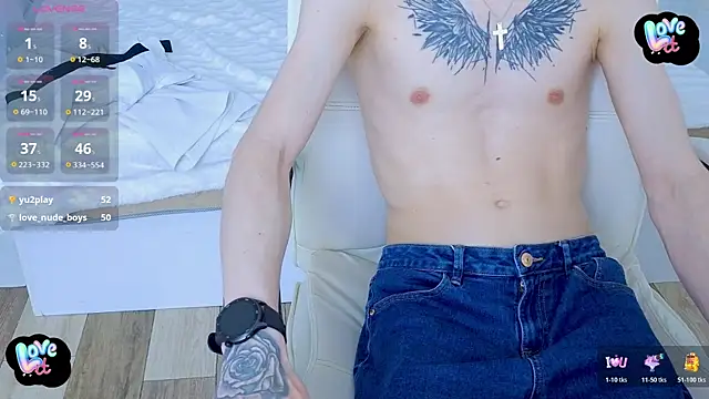 Cristian__Diorn Webbikameraesitys