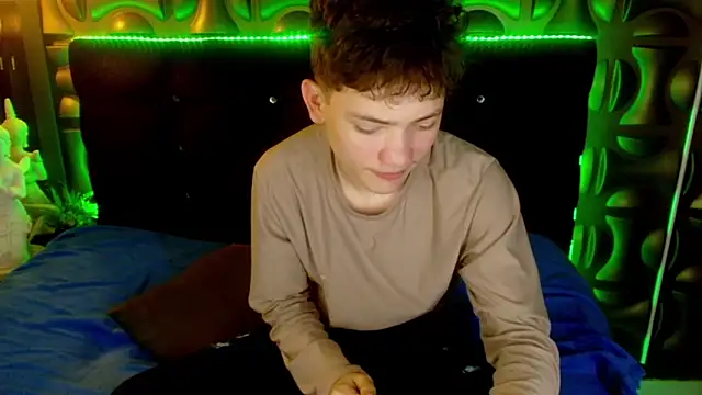 cruz_dante Pertunjukan Webcam