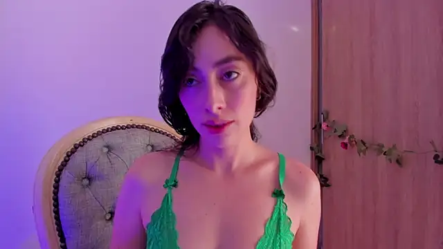 XXX chat uživo modela Amatiista