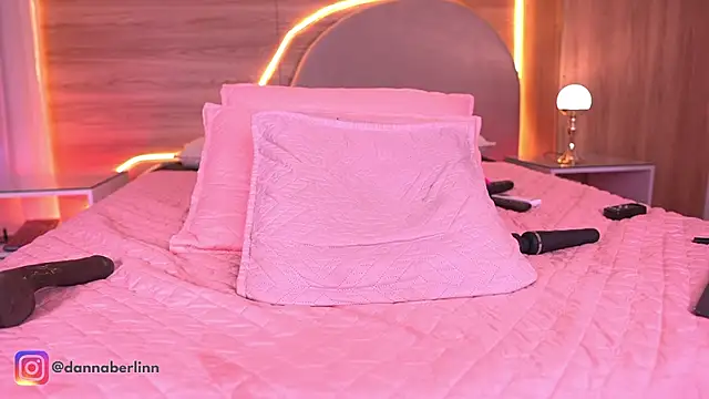 danna_berlin_ 现场XXX聊天