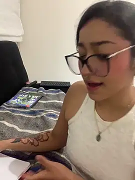 LilithMonette 网络视讯表演