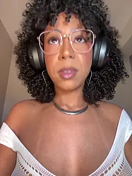 Show de dianagolley420 na webcam