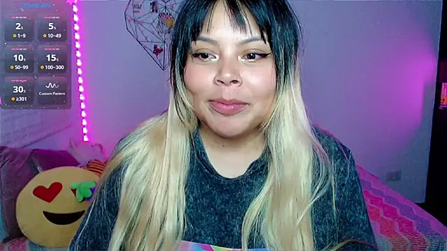 EllieMoonX 即時 XXX 聊天