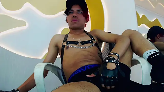 Chat XXX en directo de DaviidBuckx_