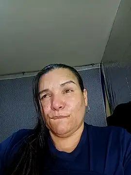 Chatroom XXX en direct de Zuleyka_69