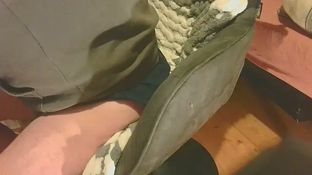 T0Yforeskin Webcam-Show