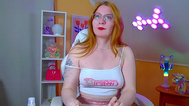 AliceAllisons Chat XXX in diretta