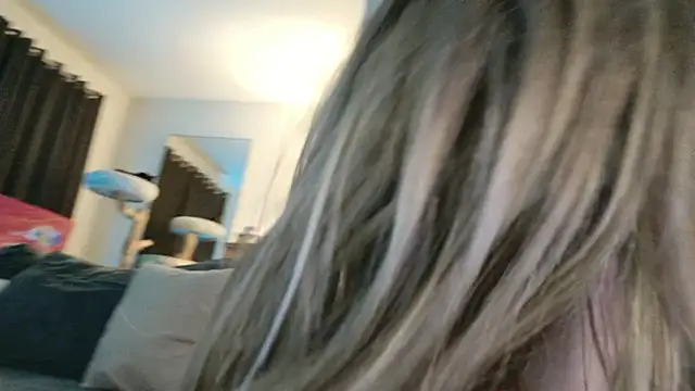 WhereisAlice 라이브 XXX 채팅