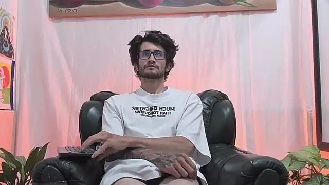 Loggan_donnellyn Live XXX chat