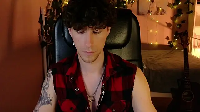 mark_caron: онлайн-секс-чат