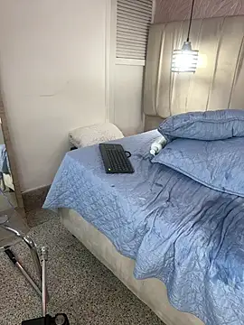 hannahst_: απευθείας συνομιλία ΧΧΧ