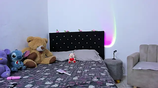 Chatroom XXX en direct de _emiily_pink