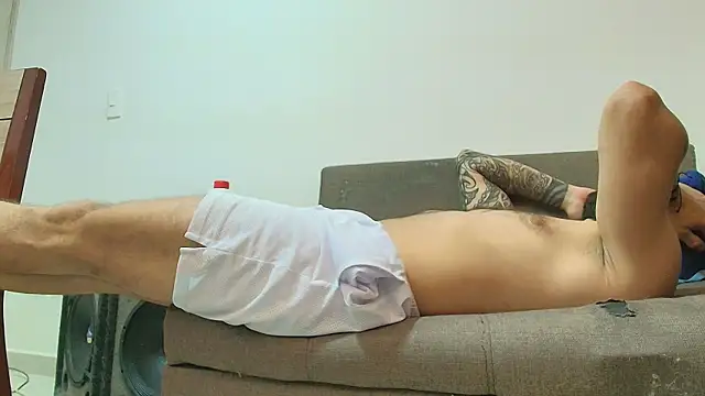 thomas_gun's Live XXX Chat