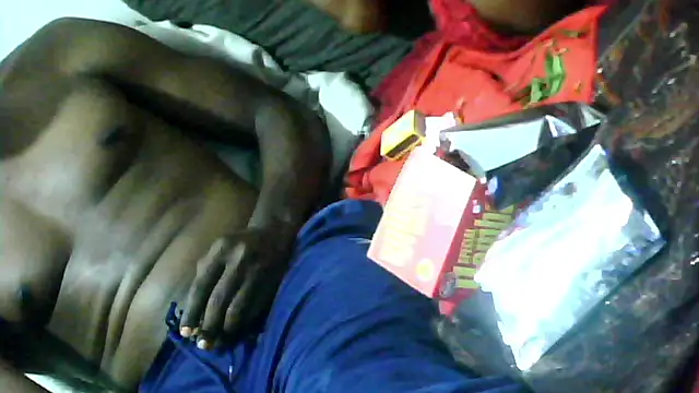 De_maskedcouple Webcam-Show