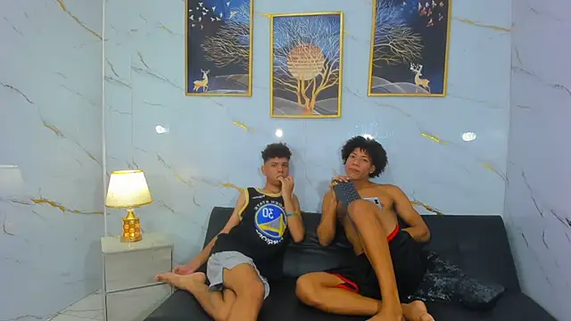 Spicy_guys Live XXX Chat