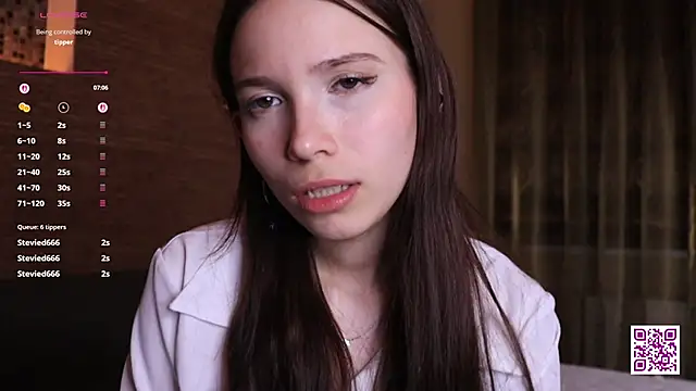 MellowEva – Kamerová šou