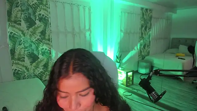 Živý XXX chat loly_marce