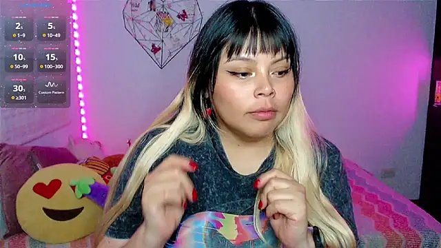 EllieMoonX – webcam-show