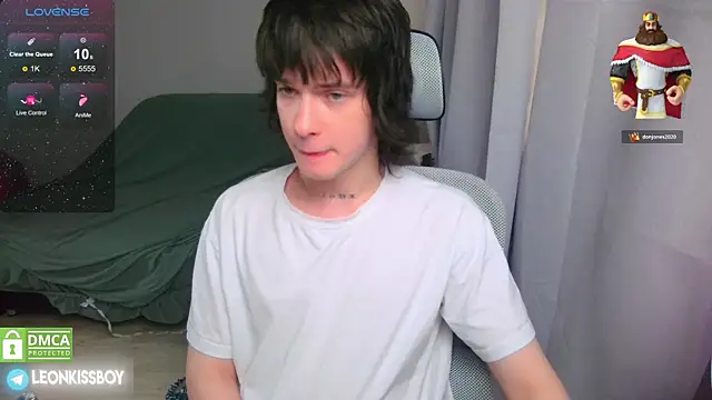 LeonBoykisserのウェブカメラショー