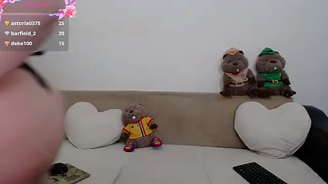 ElenaRose90's Live XXX Chat