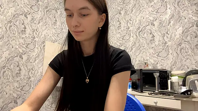 دردشة LaraDraggoo الجنسية المباشرة