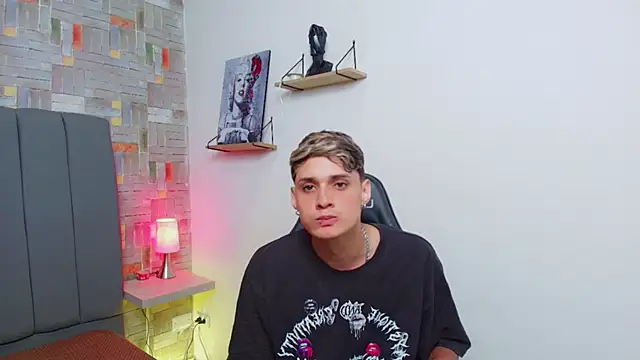 flaquito___ Show Webcam