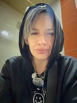 Онлайн чат XXX MARILYNMADELENAKOVANOVA