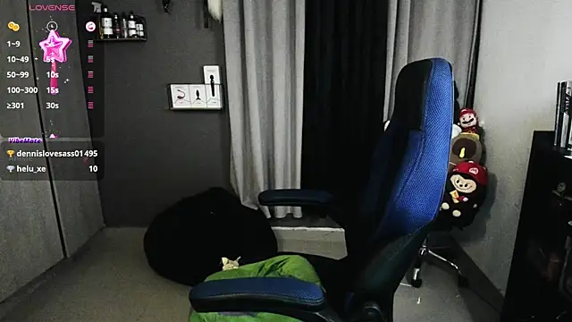 Онлайн чат XXX Charlott__V