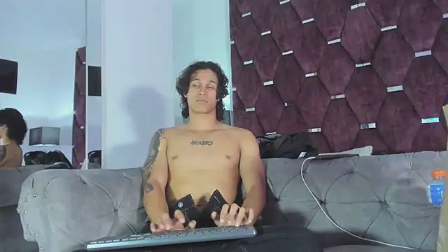 TonyBenedetti Show Webcam