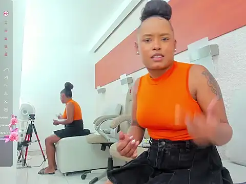 keylaa_nahir 即時 XXX 聊天