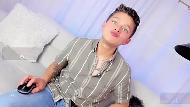 Tim_wolf's Live XXX Chat