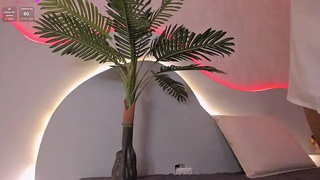 CannelaSmith live XXX chat