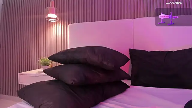 annie_clarkson live XXX chat