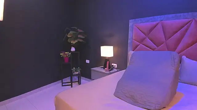 mia_milff Webcamshow