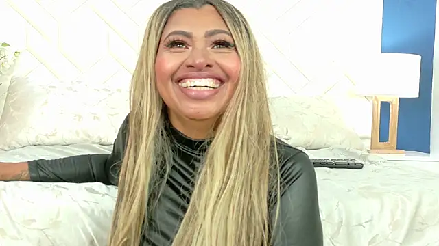 Kiara_Parker_ Live XXX Chat