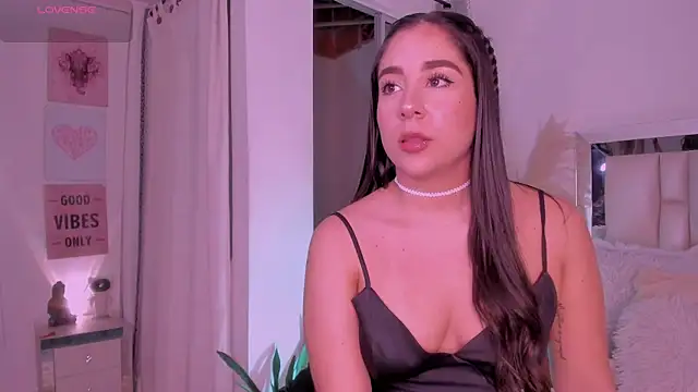 Sussy_Bell01 লাইভ XXX চ্যাট