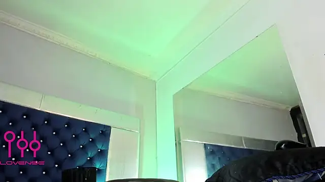 Eyleen_Santos: απευθείας συνομιλία ΧΧΧ