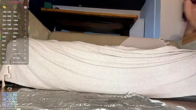 SweetSakuraJane élő XXX-chatje