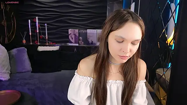 Chat XXX en directo de ChloeSunny