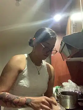 LilithMonette – Kamerová šou