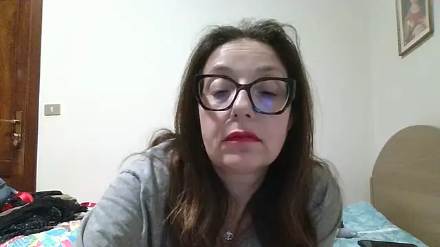 Miasexmilf: απευθείας συνομιλία ΧΧΧ