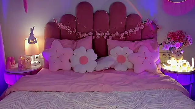 XXX chat uživo modela ElsaYoung