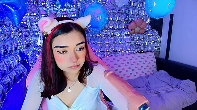 lala_cherry Adlı Modelin Canlı XXX Sohbeti