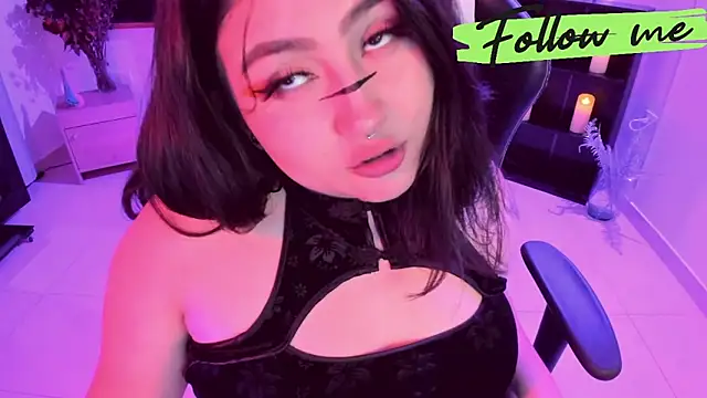 Sweet_lenna's Webcam Show